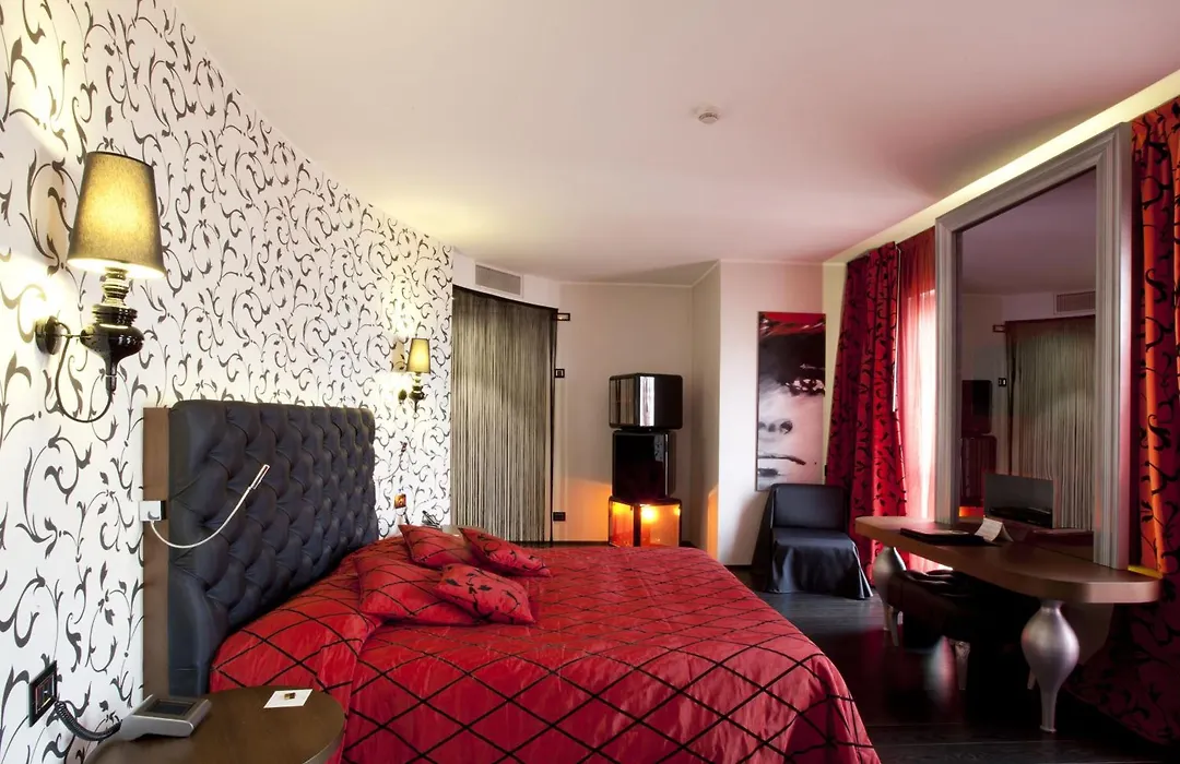 Palace Hotel Moderno-1